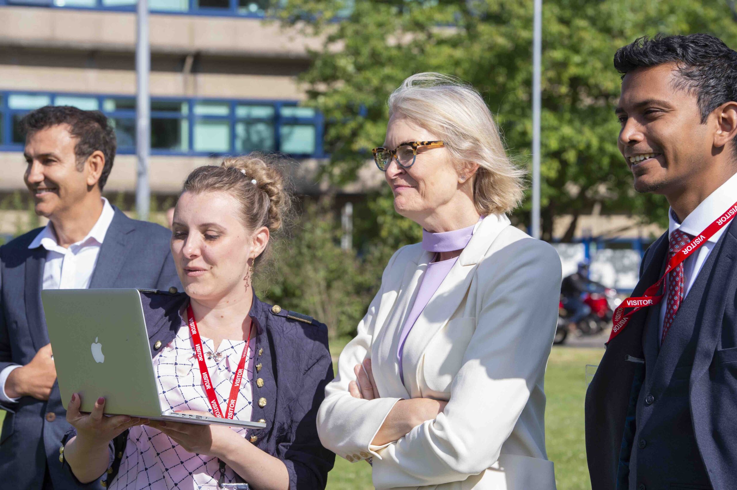 AI and IoT demonstrations to Minister of DCMS in 5GIC