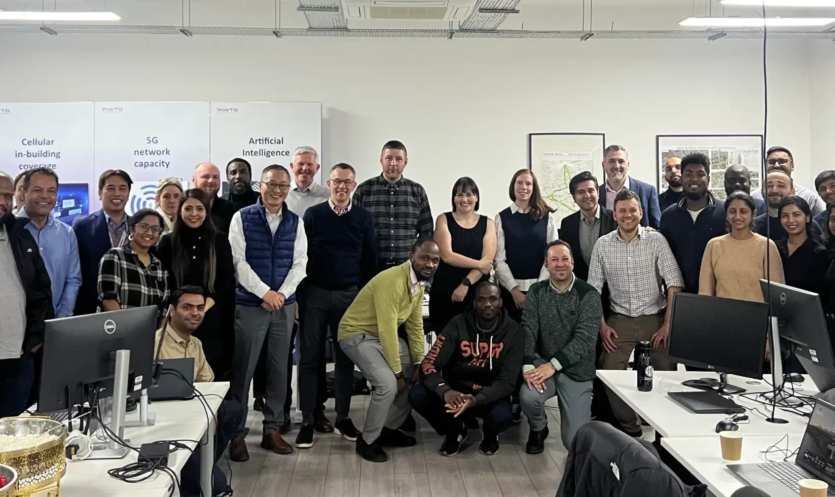 Collaboration and Innovation: AWTG and ECH’s 5G Rail Project Meeting over Luncheon